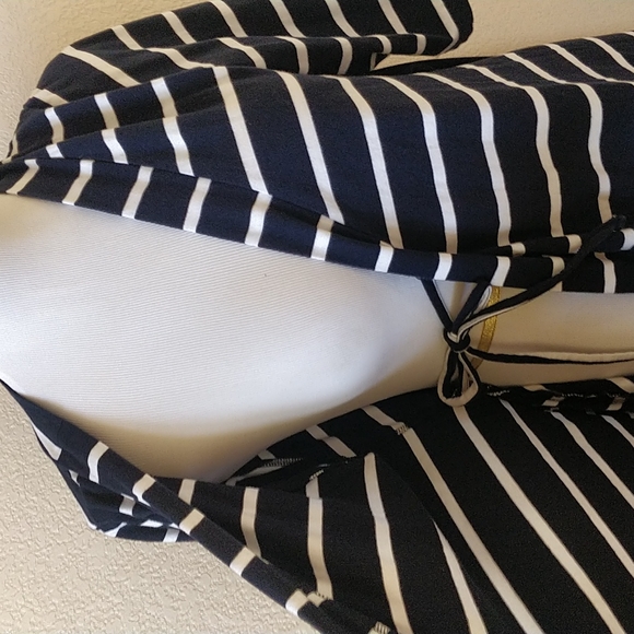 Baby be Mine Robe - Picture 3 of 6